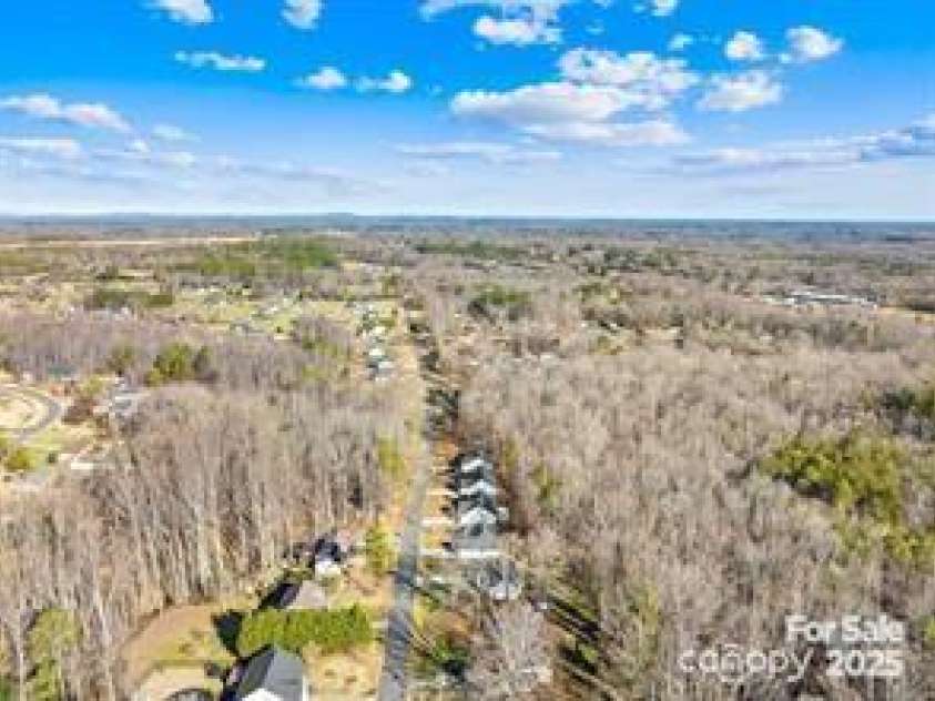 242 Delview Drive, Cherryville, NC 28021.  MLS# CAR4295842, YatesRealty ID 12133. 