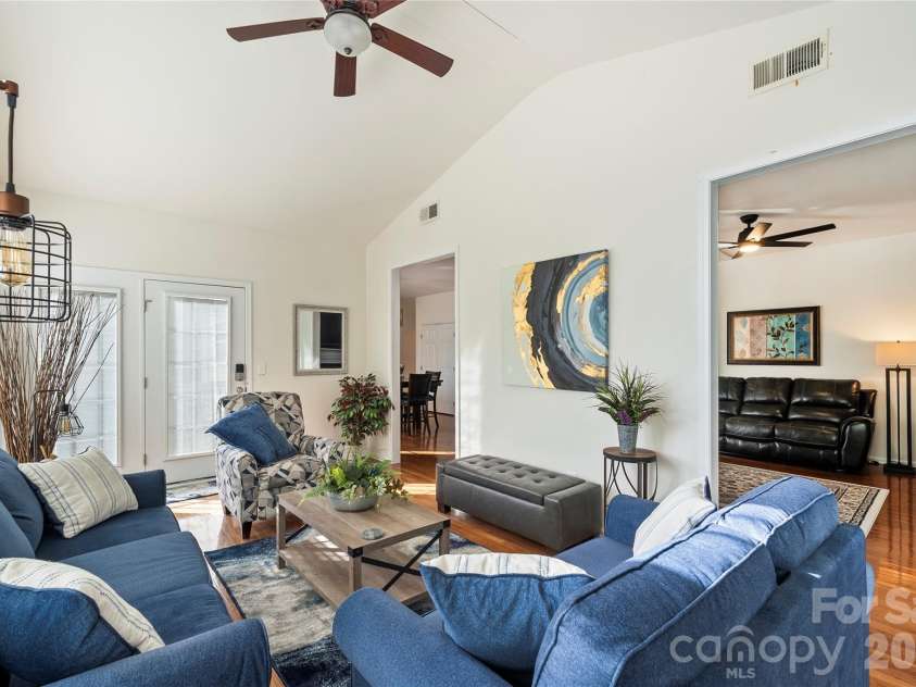 1019 Markwell Drive, Matthews, NC 28105.  MLS# CAR4367066, YatesRealty ID 12134. 