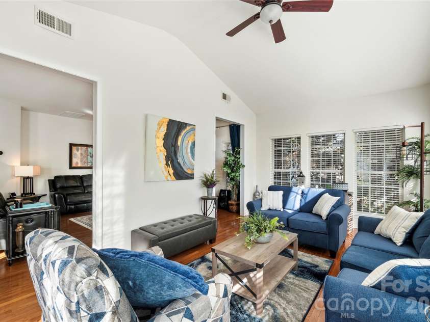 1019 Markwell Drive, Matthews, NC 28105.  MLS# CAR4367066, YatesRealty ID 12134. 
