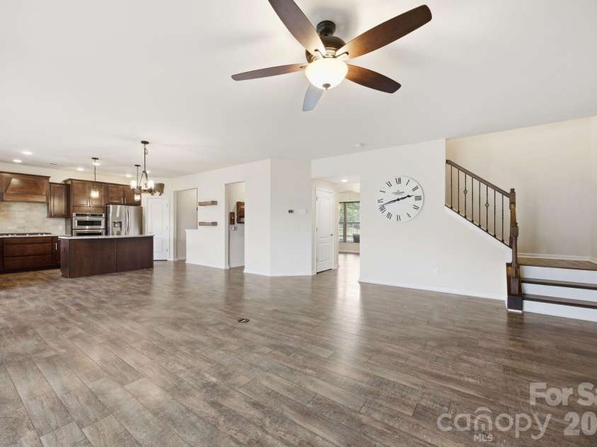 12412 Current Drive, Charlotte, NC 28278.  MLS# CAR4353698, YatesRealty ID 12135. 