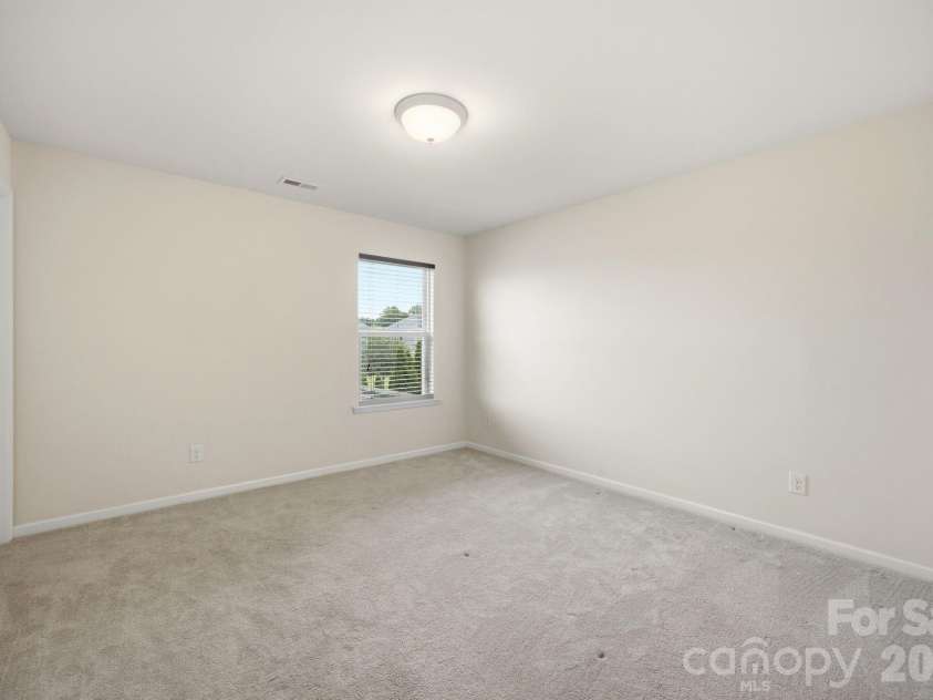 12412 Current Drive, Charlotte, NC 28278.  MLS# CAR4353698, YatesRealty ID 12135. 