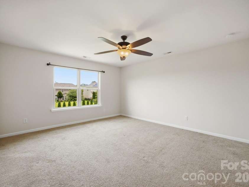 12412 Current Drive, Charlotte, NC 28278.  MLS# CAR4353698, YatesRealty ID 12135. 