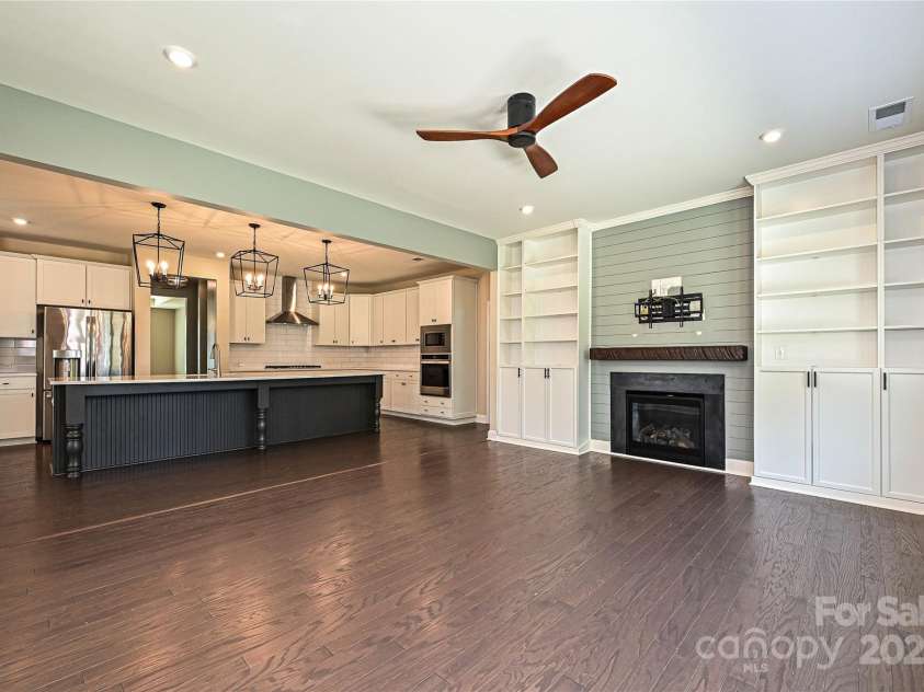 2025 Sweet Magnolia Lane, Clover, SC 29710.  MLS# CAR4257665, YatesRealty ID 12135. Family Room