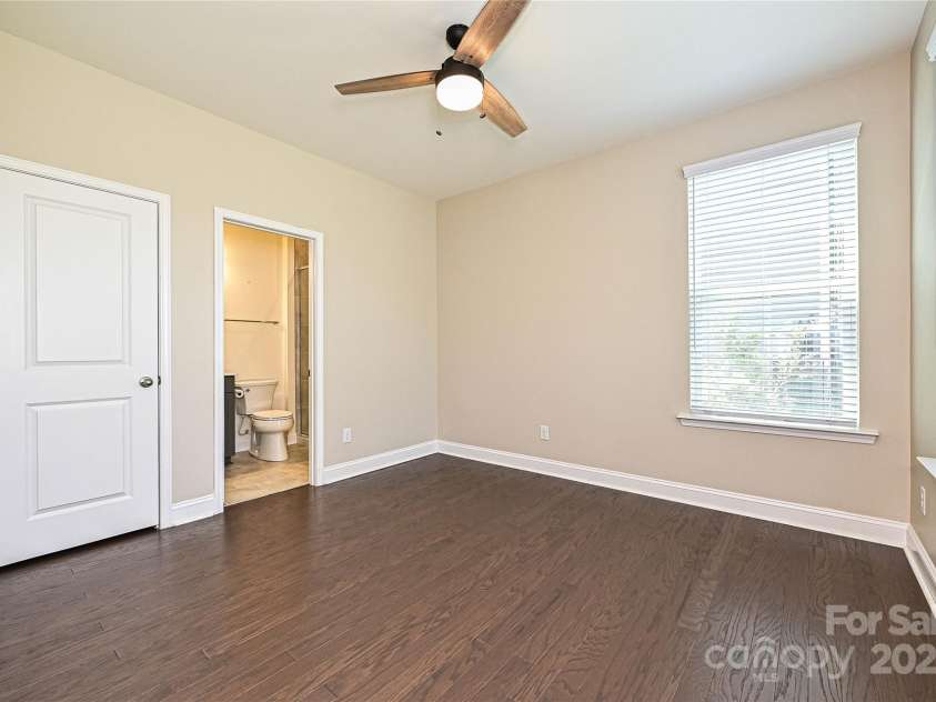 2025 Sweet Magnolia Lane, Clover, SC 29710.  MLS# CAR4257665, YatesRealty ID 12135. Guest Suite