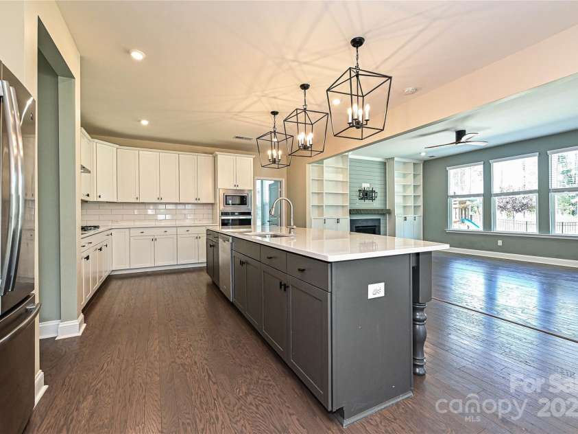 2025 Sweet Magnolia Lane, Clover, SC 29710.  MLS# CAR4257665, YatesRealty ID 12135. Kitchen