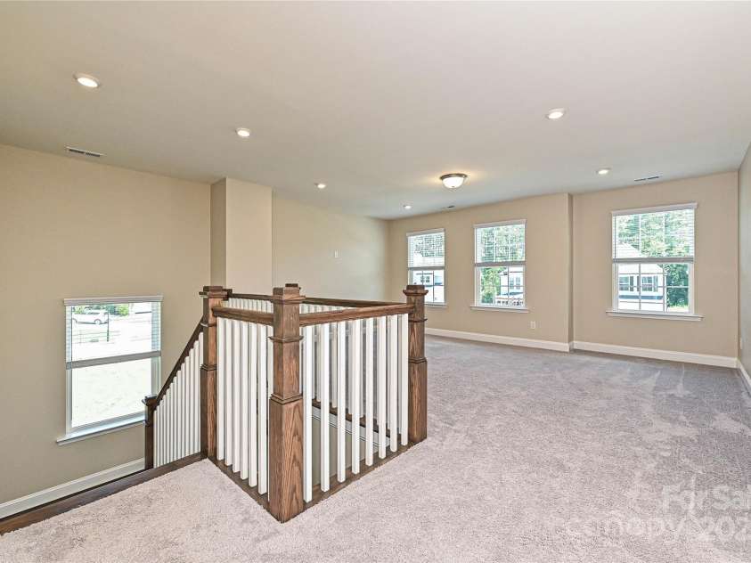 2025 Sweet Magnolia Lane, Clover, SC 29710.  MLS# CAR4257665, YatesRealty ID 12135. Loft Landing