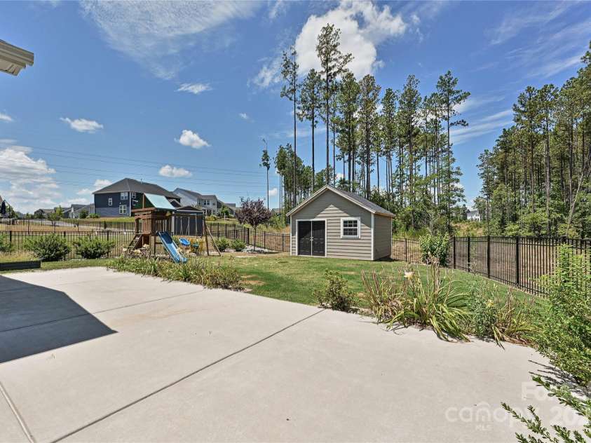 2025 Sweet Magnolia Lane, Clover, SC 29710.  MLS# CAR4257665, YatesRealty ID 12135. Rear Yard