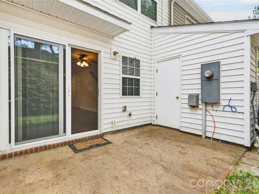149 Marakery Road, Mooresville, NC 28115.  MLS# CAR4366541, YatesRealty ID 12136. 
