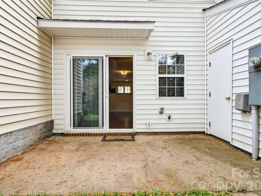 149 Marakery Road, Mooresville, NC 28115.  MLS# CAR4366541, YatesRealty ID 12136. 