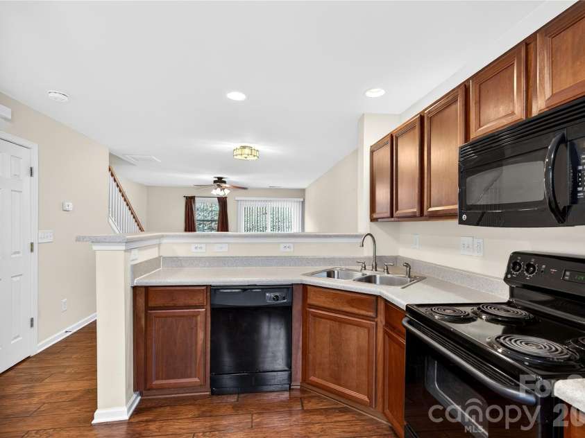 149 Marakery Road, Mooresville, NC 28115.  MLS# CAR4366541, YatesRealty ID 12136. 