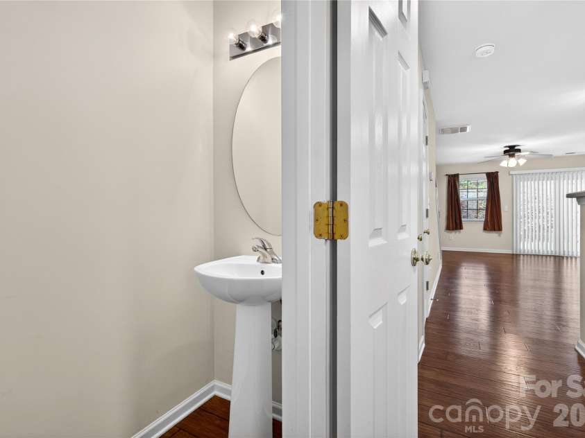 149 Marakery Road, Mooresville, NC 28115.  MLS# CAR4366541, YatesRealty ID 12136. 