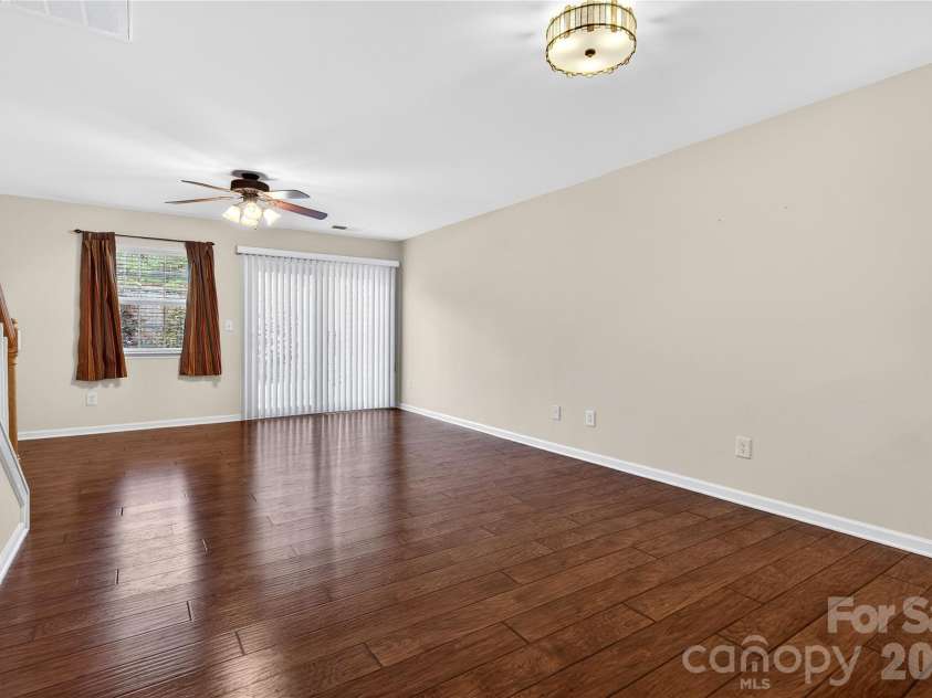 149 Marakery Road, Mooresville, NC 28115.  MLS# CAR4366541, YatesRealty ID 12136. 