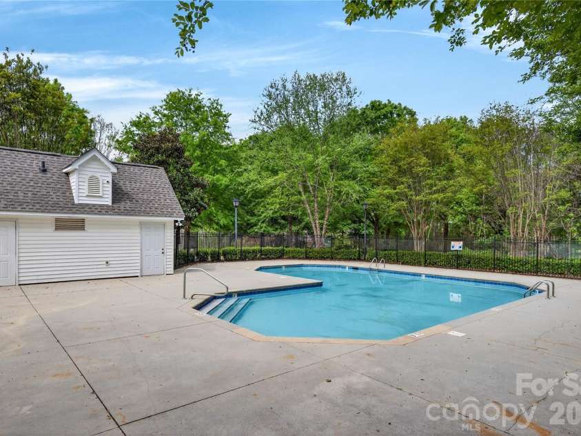 149 Marakery Road, Mooresville, NC 28115.  MLS# CAR4366541, YatesRealty ID 12136. 