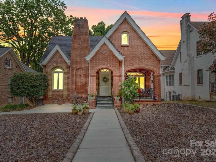 501 Pee Dee Avenue, Albemarle, NC 28001.  MLS# CAR4257502, YatesRealty ID 12136. 