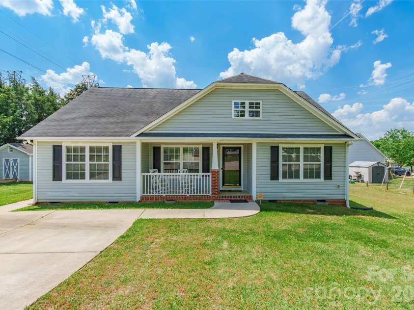2098 Mallard Creek Drive, Rock Hill, SC 29732.  MLS# CAR4375601, YatesRealty ID 1214. 