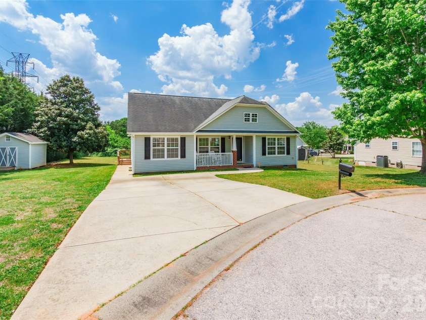2098 Mallard Creek Drive, Rock Hill, SC 29732.  MLS# CAR4375601, YatesRealty ID 1214. 