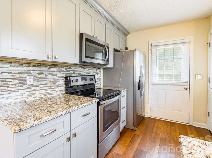 2098 Mallard Creek Drive, Rock Hill, SC 29732.  MLS# CAR4375601, YatesRealty ID 1214. 