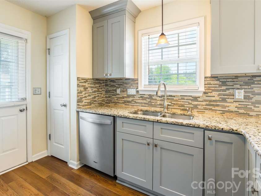 2098 Mallard Creek Drive, Rock Hill, SC 29732.  MLS# CAR4375601, YatesRealty ID 1214. 