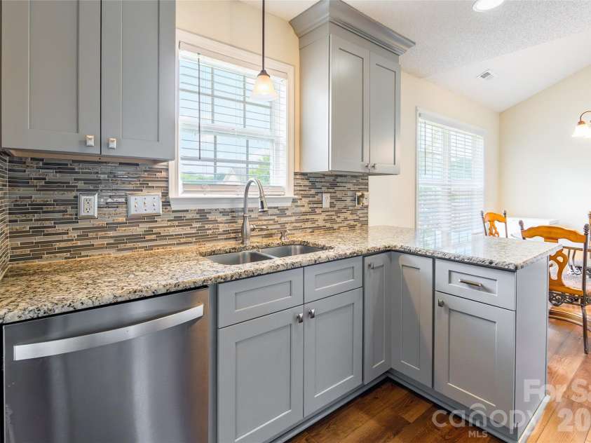 2098 Mallard Creek Drive, Rock Hill, SC 29732.  MLS# CAR4375601, YatesRealty ID 1214. 