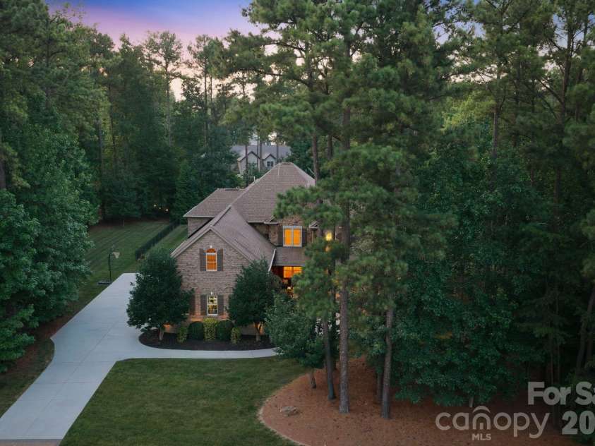 250 Barber Loop, Mooresville, NC 28117.  MLS# CAR4399847, YatesRealty ID 12141. 