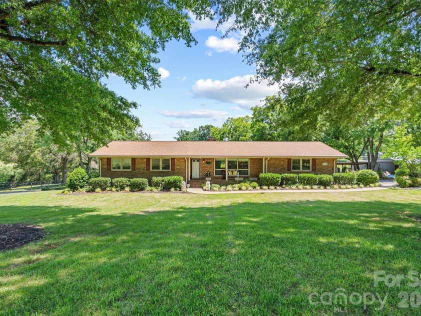 256 Johnson Dairy Road, Mooresville, NC 28115.  MLS# CAR4388596, YatesRealty ID 12142. 