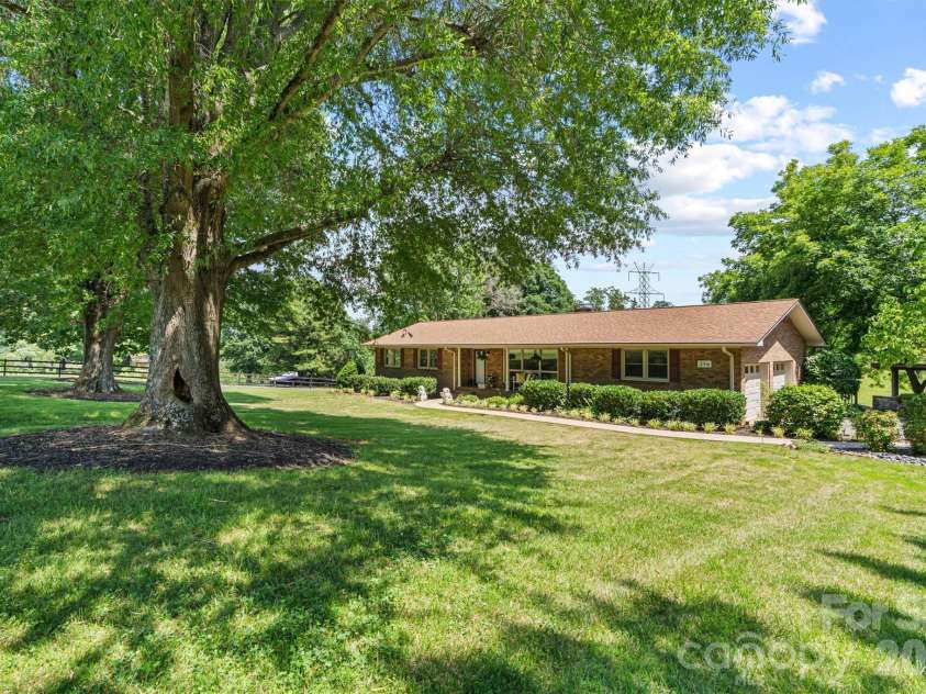 256 Johnson Dairy Road, Mooresville, NC 28115.  MLS# CAR4388596, YatesRealty ID 12142. 