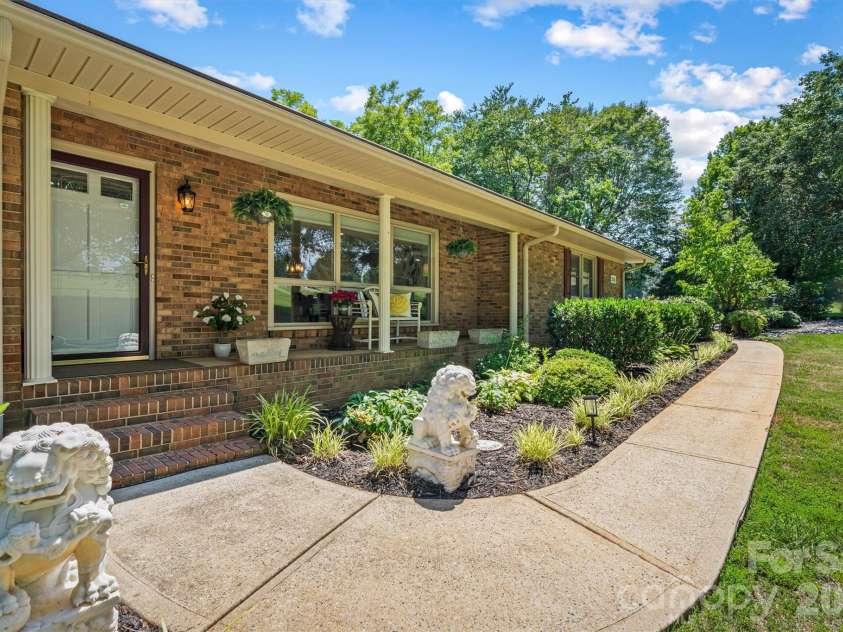 256 Johnson Dairy Road, Mooresville, NC 28115.  MLS# CAR4388596, YatesRealty ID 12142. 