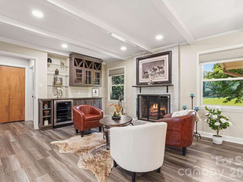 256 Johnson Dairy Road, Mooresville, NC 28115.  MLS# CAR4388596, YatesRealty ID 12142. 