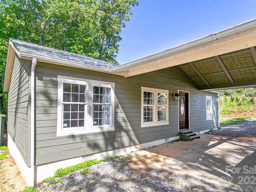 115 Cold Springs Drive, Mill Spring, NC 28756.  MLS# CAR4249078, YatesRealty ID 12143. 