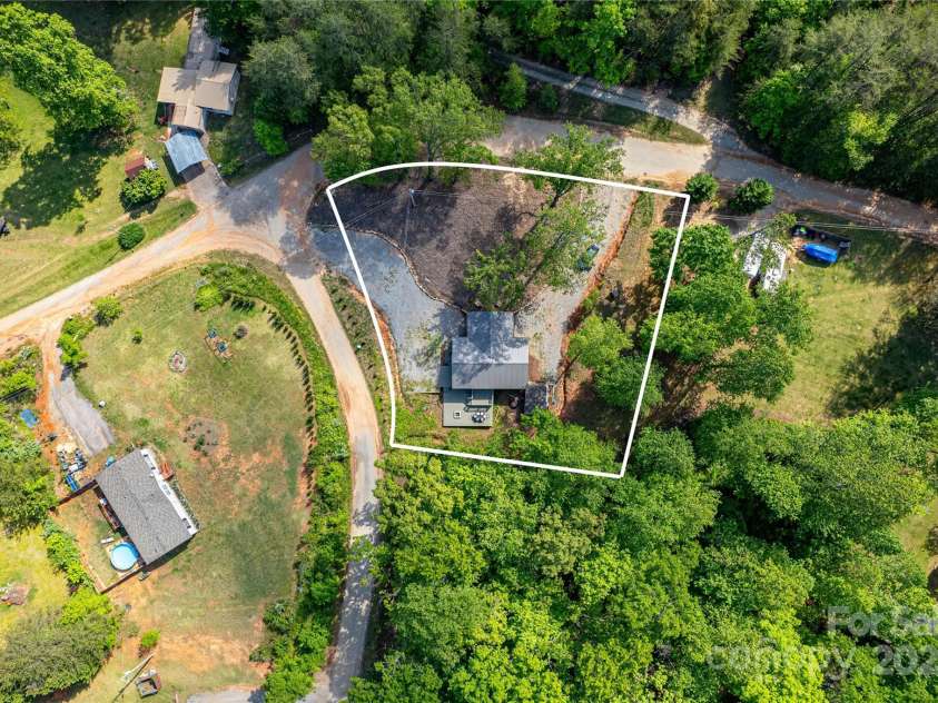 115 Cold Springs Drive, Mill Spring, NC 28756.  MLS# CAR4249078, YatesRealty ID 12143. 