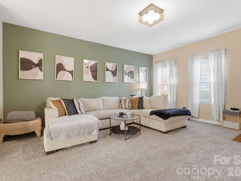 12755 Livengood Lane, Charlotte, NC 28269.  MLS# CAR4364491, YatesRealty ID 12144. 