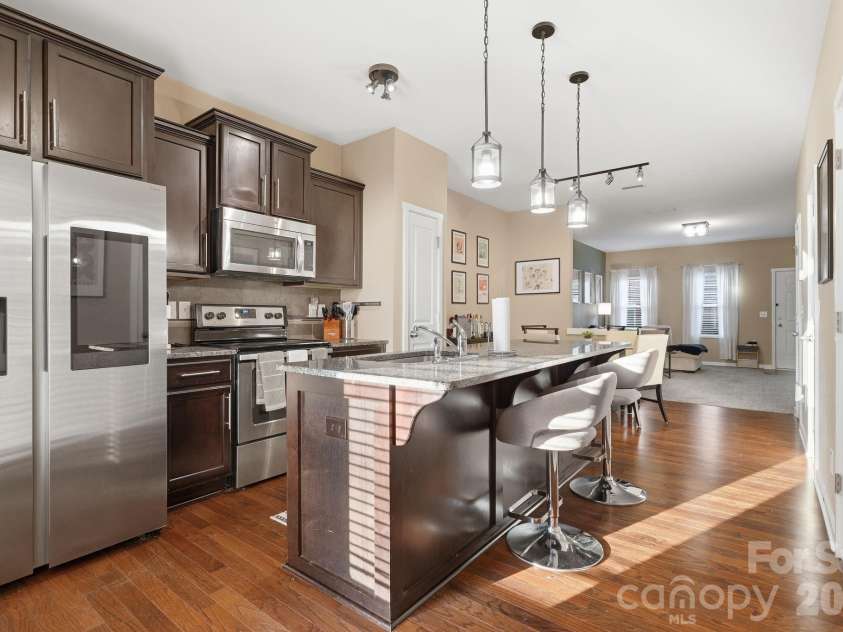 12755 Livengood Lane, Charlotte, NC 28269.  MLS# CAR4364491, YatesRealty ID 12144. Kitchen