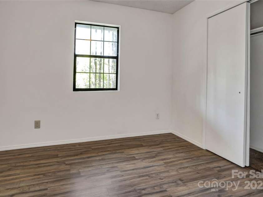 322 Electra Lane, Stanley, NC 28164.  MLS# CAR4243591, YatesRealty ID 12145. 