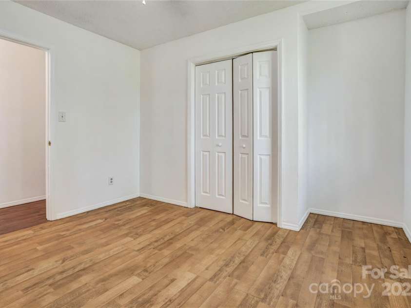 322 Electra Lane, Stanley, NC 28164.  MLS# CAR4243591, YatesRealty ID 12145. 