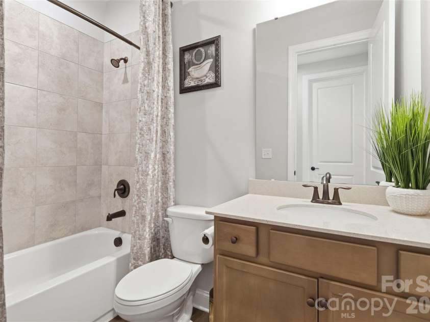 4331 Moxie Way, Charlotte, NC 28215.  MLS# CAR4400281, YatesRealty ID 12145. 