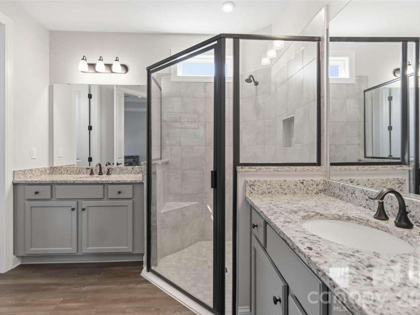 4331 Moxie Way, Charlotte, NC 28215.  MLS# CAR4400281, YatesRealty ID 12145. 