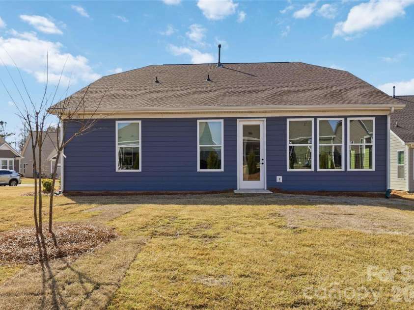 4331 Moxie Way, Charlotte, NC 28215.  MLS# CAR4400281, YatesRealty ID 12145. 