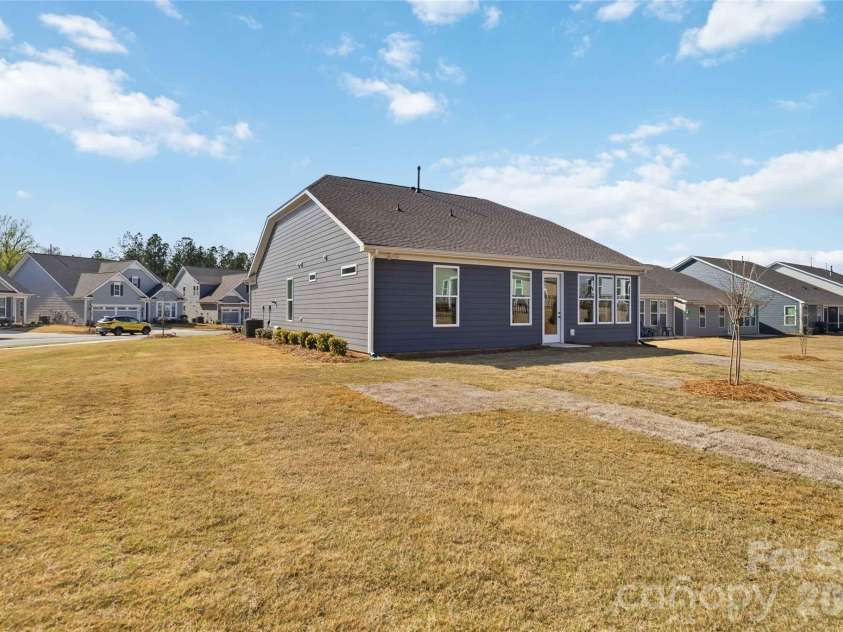 4331 Moxie Way, Charlotte, NC 28215.  MLS# CAR4400281, YatesRealty ID 12145. 