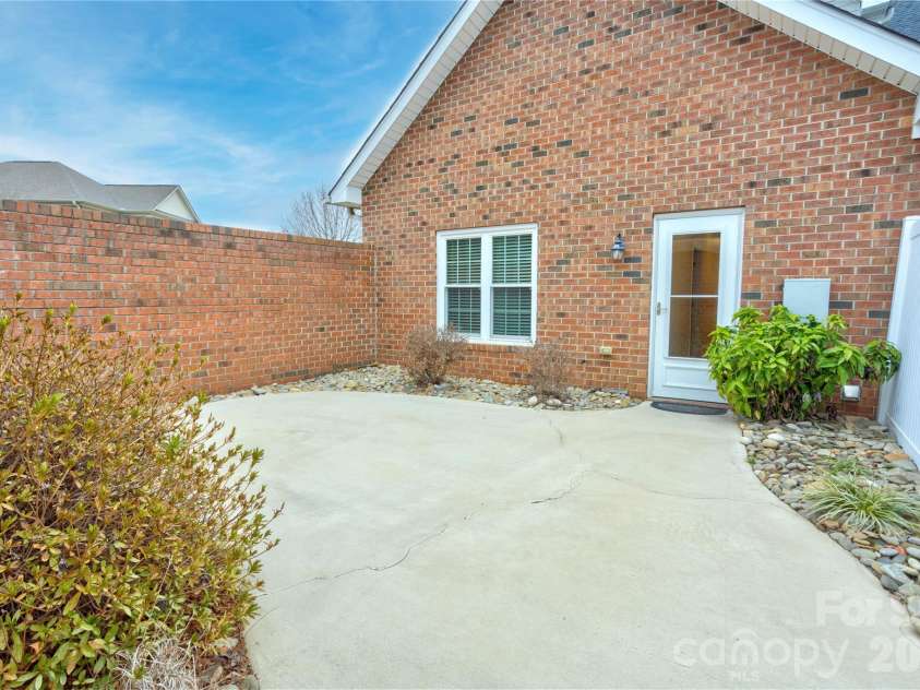 6036 Village Drive, Concord, NC 28027.  MLS# CAR4349128, YatesRealty ID 12146. 