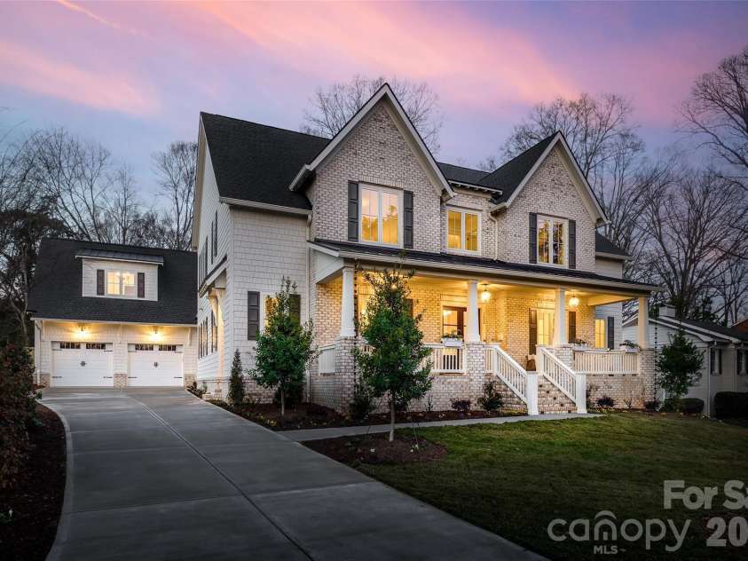 1222 Chandler Place, Charlotte, NC 28211.  MLS# CAR4335562, YatesRealty ID 12148. 