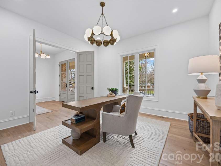 1222 Chandler Place, Charlotte, NC 28211.  MLS# CAR4335562, YatesRealty ID 12148. 