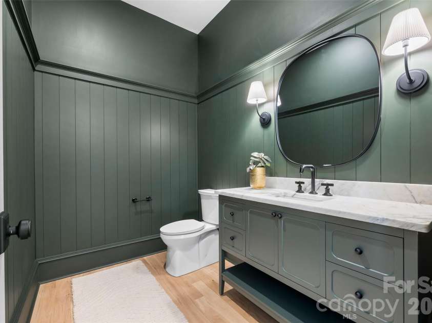 1222 Chandler Place, Charlotte, NC 28211.  MLS# CAR4335562, YatesRealty ID 12148. 