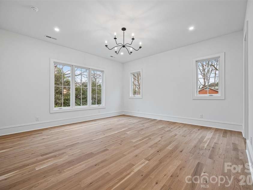 1222 Chandler Place, Charlotte, NC 28211.  MLS# CAR4335562, YatesRealty ID 12148. 