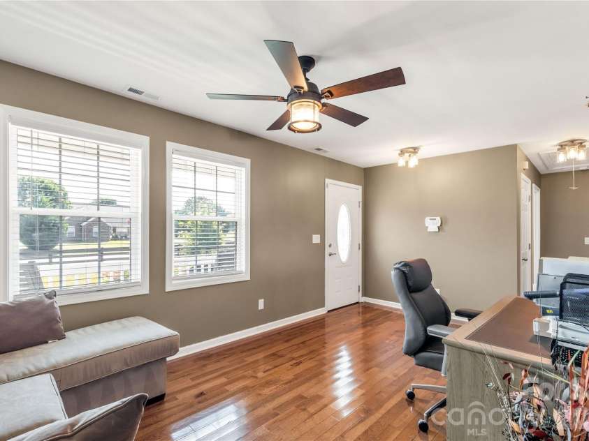 1302 Bryson Creek Drive, McConnells, SC 29726.  MLS# CAR4283048, YatesRealty ID 12149. 
