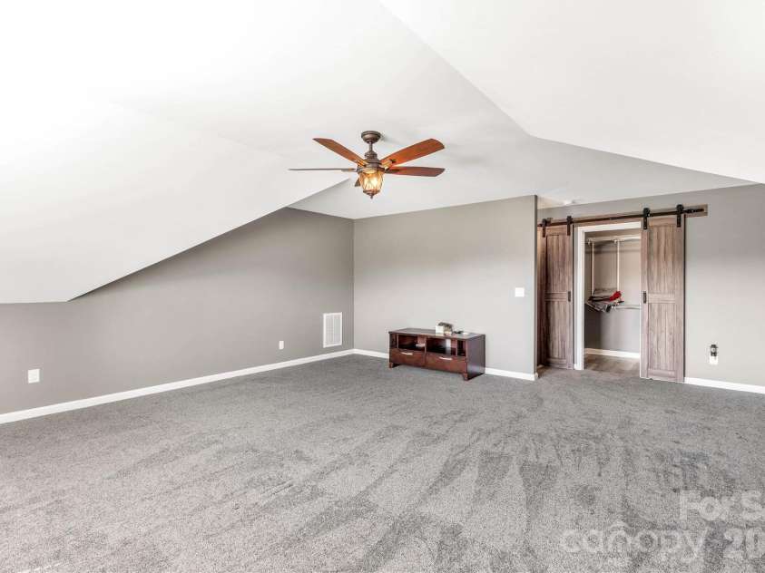 1302 Bryson Creek Drive, McConnells, SC 29726.  MLS# CAR4283048, YatesRealty ID 12149. 