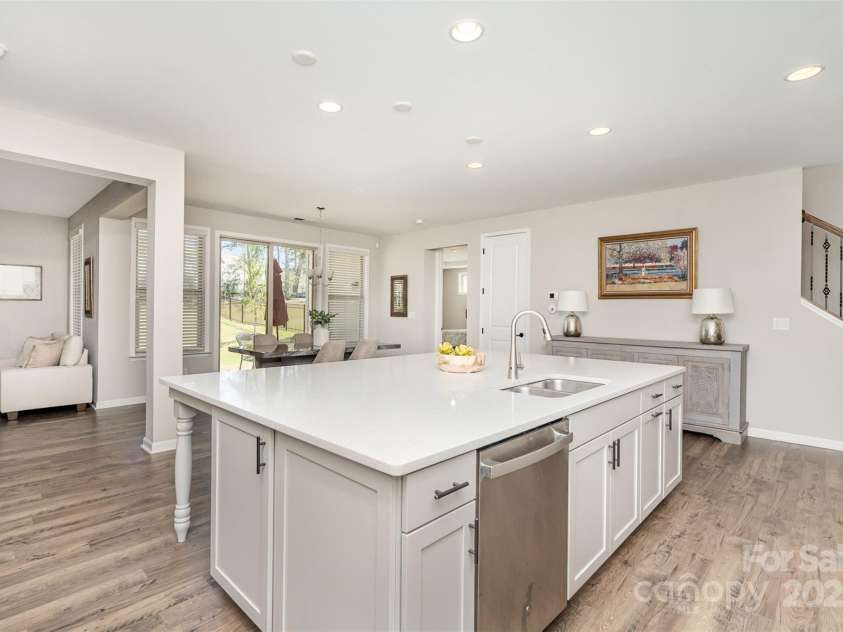 15212 Keyes Meadow Way, Huntersville, NC 28078.  MLS# CAR4241709, YatesRealty ID 12149. 