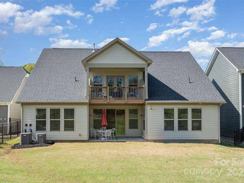 15212 Keyes Meadow Way, Huntersville, NC 28078.  MLS# CAR4241709, YatesRealty ID 12149. 