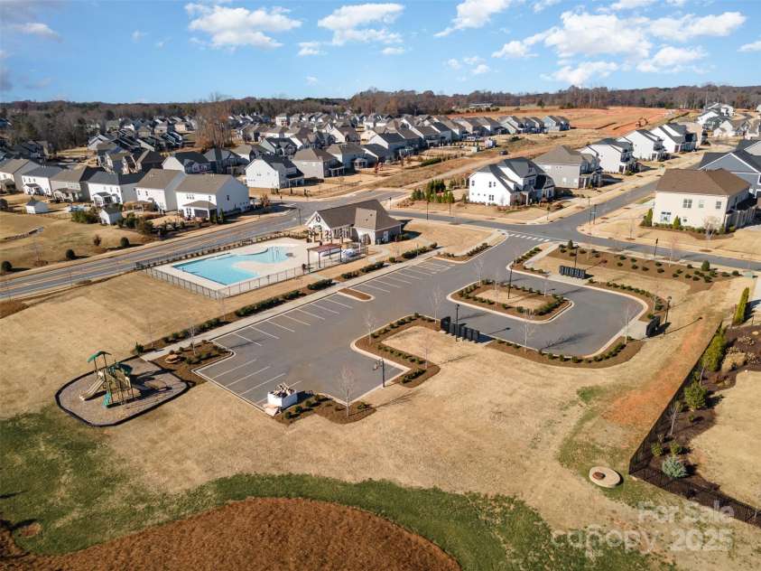 15212 Keyes Meadow Way, Huntersville, NC 28078.  MLS# CAR4241709, YatesRealty ID 12149. 