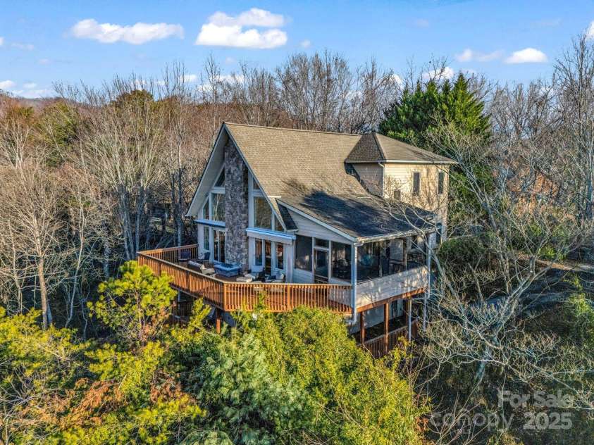 294 Ridgeway Road, Lake Lure, NC 28746.  MLS# CAR4205021, YatesRealty ID 1215. 