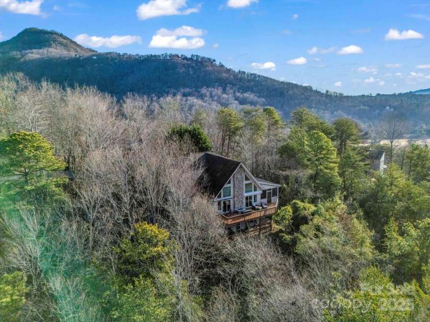 294 Ridgeway Road, Lake Lure, NC 28746.  MLS# CAR4205021, YatesRealty ID 1215. 